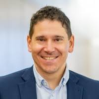 900+ "Moos" profiles