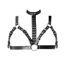 Wild bbw beauties are on heat and need tough male rods to tame their hungry lust. Women S Silver Studs Busty Top Harness Synthetic Leather Black Belts Bbw Curvy