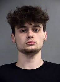 Austin Boone's Instagram, Twitter & Facebook