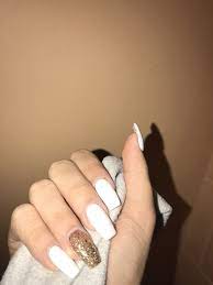 Pin By Yaz On Nailz Gold Glitter Nails Glitter Nails Acrylic Acrylic Nails