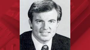 Former Arkansas Governor Jim Guy Tucker passes away at age 81