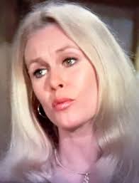 Why didn't Elizabeth Montgomery wear a bra in late Bewitched seasons?