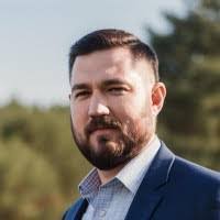 Jesse Mader's Instagram, Twitter & Facebook