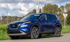 Edmunds also has nissan rogue pricing, mpg, specs, pictures, safety features, consumer reviews and more. 2021 Nissan Rogue Review Our Auto Expert