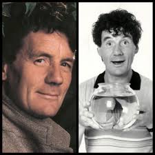 Michael Palin living his best life in a turkish bath in Istanbul. One of  his travel shows from the 90's.