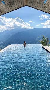 25 Best Hotel Swimming Pools In The World Hotel Swimming Pool Swimming Pools Best Hotels