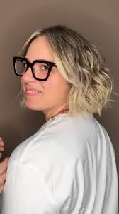 Bellissima serena con questo hairlook frizzante💫✨per non parlare della  simpatia😍