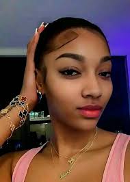 Angel Reese needs to be in the gym with Rebekkah Brunson not Lisa Leslie.  When Brunson played, she was an undersized power forward just like Reese  and she dominated rebounding and put