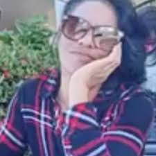 Elle a été hypersexualisée dès le plus jeune âge. Dès ses 11 ans, elle a dû  jouer des scènes nues dans plusieurs films. Aujourd'hui, elle essaye de  sensibiliser à l'exploitation des enfants