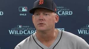 Plaschke: Chargers' Harbaugh goes Hollywood in old-school pigskin talk