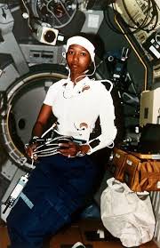 Mae Jemison 1992 American Physicist And Nasa Astronaut First African American Black Woman In Space American Women African American Women Women In History