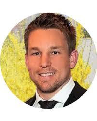 Mike Tucker's Instagram, Twitter & Facebook