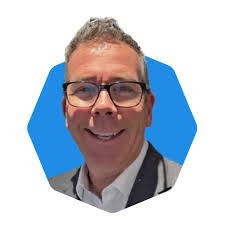 Paul Kuiken's Instagram, Twitter & Facebook