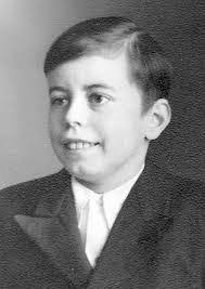 Albert Mathis's Instagram, Twitter & Facebook