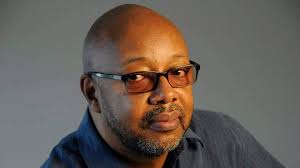 Why does the officer who shot Levar Jones sit in jail?