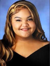 Alicia Rendall's Instagram, Twitter & Facebook