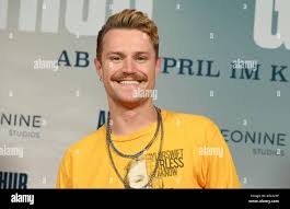 Aaron arthur hi-res stock photography and images