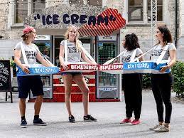 sponsoringauftritt von ben jerry s am rundfunk fm festival rundfunk auftritt