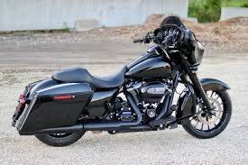 Black And Decker Wallpaper Steamer Bd1200 Instructions 2018 Harley Davidson Touring 2018 Harley Street Glide Special Flhxs Black Street Glide Harley Harley Davidson Motorcycles Street Glide Harley Davidson Touring