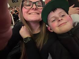 Jesse Ullrich Gilbert (@burlsandswirls) • Instagram photos and videos