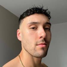 Claudia Wright (@CLAUDIAWRIGHTx)