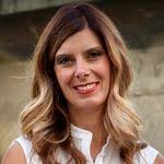 Suzanne Nall's Instagram, Twitter & Facebook