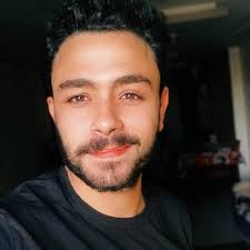 Stream قصيدة متر في متر _ الشاعر