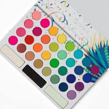 Bh Cosmetics Take Me Back To Brazil 35 Color Palette In 2020 Colorful Eyeshadow Palette Makeup Palette Colorful Eyeshadow