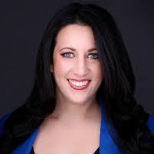 Danielle Colson's Instagram, Twitter & Facebook