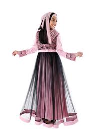 Sangat cocok kamu pakai ketika menghadiri berbagai acara baik acara formal maupun non formal pun sangatlah pas. 30 Model Gamis Batik Kombinasi Polos Brokat Modern Blazer