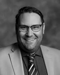 Stephen Hayden's Instagram, Twitter & Facebook