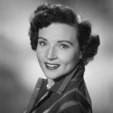 Watch hot in cleveland, now streaming on pluto tv.#bloopers #hotincleveland #tvlandhot in cleveland revolves around three fabulous l.a. 15 Rare Photos Of Betty White When She Was Young Rare Betty White Photos