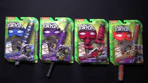 One night while cleaning the dishes, eastman ended up putting this might come as a shock, but a comic with the title teenage mutant ninja turtles was not intended to be very serious. Tmnt Out Of The Shadows Conceal Reveal Combat Gear Instructional Youtube