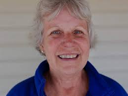 Dementia diagnosis: When 'the hugs and kisses stopped' I realised something  was wrong with mum