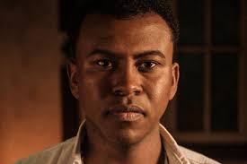 Músico de SC Gabriel, O Rosa, lança videoclipe que celebra movimento,  família e espiritualidade