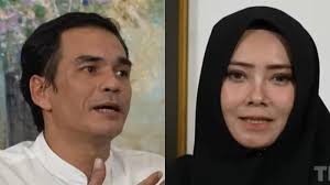 Hampa Ditinggal Rina Gunawan, Teddy Syah Akui Anne Kurniasih Berhasil  Mengisi Kekosongan Hatinya