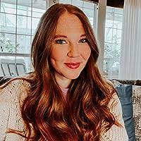 Annabel Chase's Instagram, Twitter & Facebook