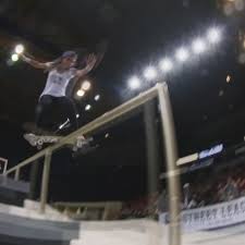 Nessa modalidade a pista é oca com uma série de curvas sinuosas — algumas lembrando pratos grandes e tigelas (por isso. Novo Esporte Nas Olimpiadas 2020 Skate