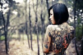 Hình xăm cú mèo trước ngực cho nữ. Pha TÆ°á»›ng Cáº£ Cuá»™c Ä'á»i Vi Hinh XÄƒm Khong Ä'ung Chá»— Nguyá»…nhoang NhÆ° Ngá»c