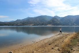 Colibiţa, romanya'daki en iyi plaj otelleri için fırsatları bulun ve rezerve edin! Se Fac Pasi Pentru Amenajarea Unei Zone De Promenada Pe Malul Lacului Colibita Cum Va Arata Foto