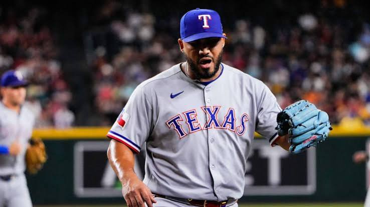 Luis Curvelo Gives Rangers Bullpen First Healthy Reinforcement of Season