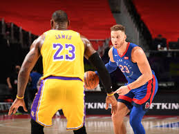 Lebron leads crunch time win in team's first game of nba's orlando restart lebron james came up clutch for the lakers when they needed him the most. Pistons Vs Lakers Final Score Throwback Performance For Blake Griffin Leads Detroit Pistons To Surprise Win Over Los Angeles Lakers Detroit Bad Boys