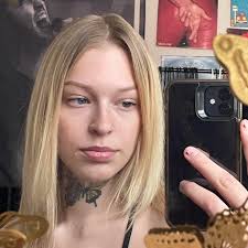 Presley Johnson updated her cover photo.