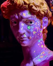 Weekend Funcast❤️ Sharing smiles squeezes and snuggles w a few of my  favorite friends this wkend @thestrangernyc starting tonight with @boyyyish  tom with @hectorromero celebrating @inesssita and hopefully YOU too 🎰  #getstrangerwithme #