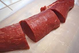 Elevate a steak or roast with this pan sauce that was named for that center cut of a beef tenderloin. Chateaubriand Dish Wikiwand