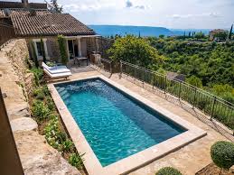Home In Gordes Village With Private Heated Pool Hauser Zur Miete In Gordes Frankreich In 2020 Ferienhaus Provence Haus Mieten Ferienhaus Frankreich