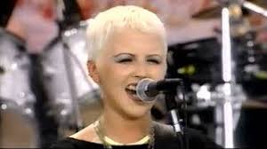 En tu cabeza, en tu cabeza zombi, zombi, zombi ¿qué hay en tu cabeza?, en tu cabeza zombi, zombi, zombi. Descargar Mp3 Zombie The Cranberries Gratis Mp3teca Ws