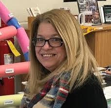 Carolyn Stryker's Instagram, Twitter & Facebook