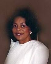 Carolyn Gant's Instagram, Twitter & Facebook