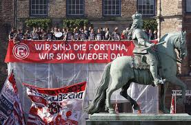 Prêté la saison qui s'achève au fortuna dusseldorf, bernard tekpetey repart en prêt. Das Sind Die Maskottchen Der Fussball Bundesligisten Fussball Bilder Und Fotos Weser Kurier